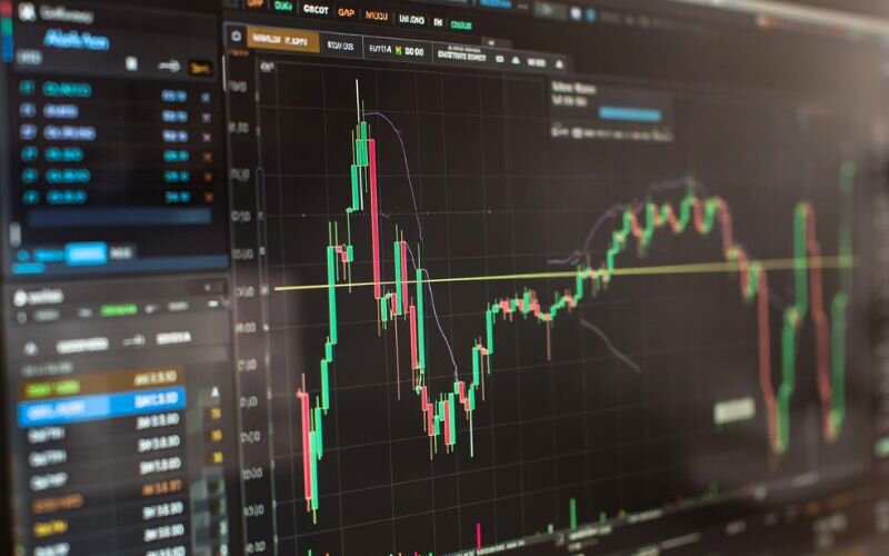 This is the most liquid and active part of the forex market